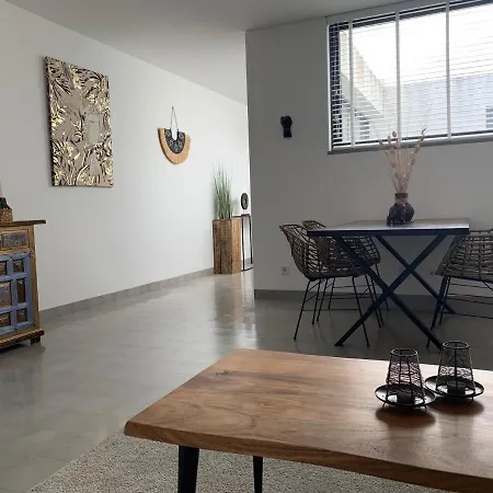 アパート Casa Bamboo タヴィラ
